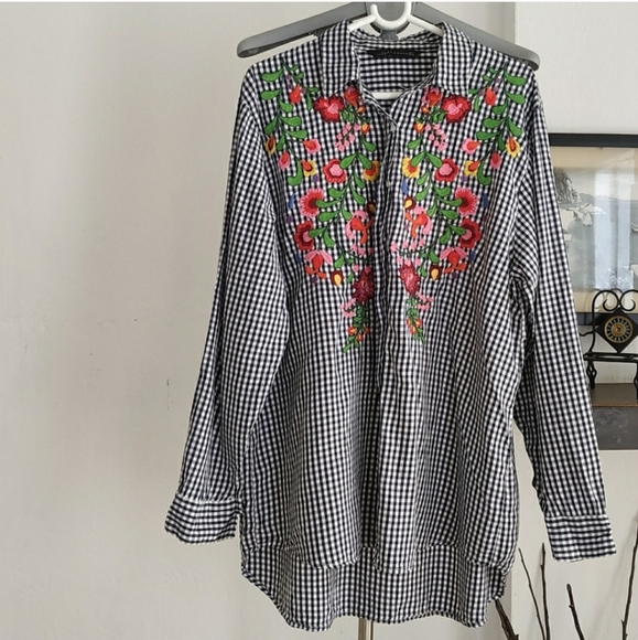 Zara Tops - Zara Black & White Gingham Check Shirt With Embroidery
